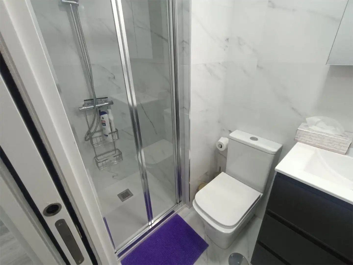 Flat for sale in Calle San Fernando, 58, Cuatro Caminos Bathroom of Flat for sale in Santander