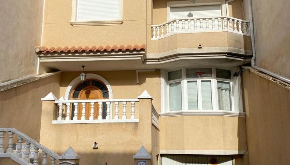Casa adosada en venda a Calle Turina, 5, Ceutí, Murcia - imatge 1 Foto 1 de Casa adosada en venda a Calle Turina, 5, Ceutí, Murcia