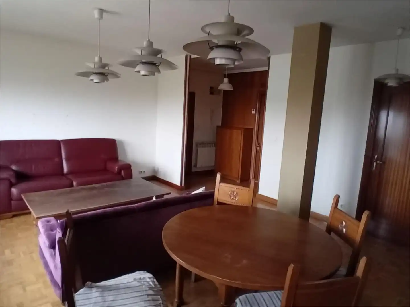 Pis en venda a Calle Ángel Chamorro, 2, Huerta del Rey Sala d'estar de Pis en venda en Valladolid amb Calefacció, Parquet i Terrassa