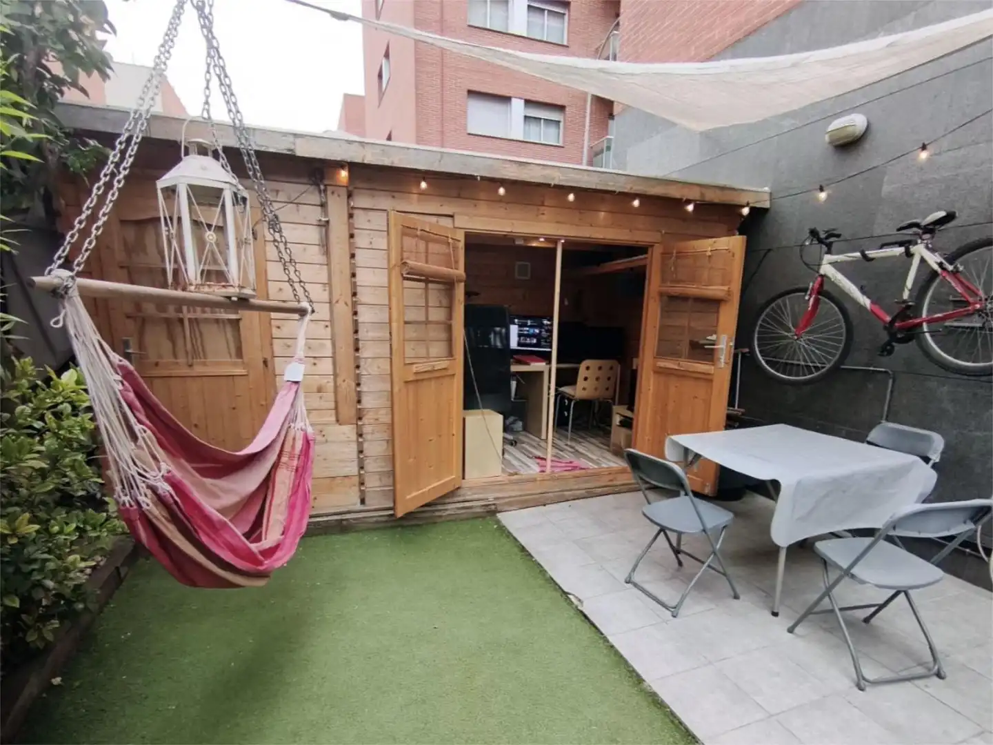 Terrasse von Wohnung zum Verkauf in Montcada i Reixac mit Klimaanlage und Terrasse