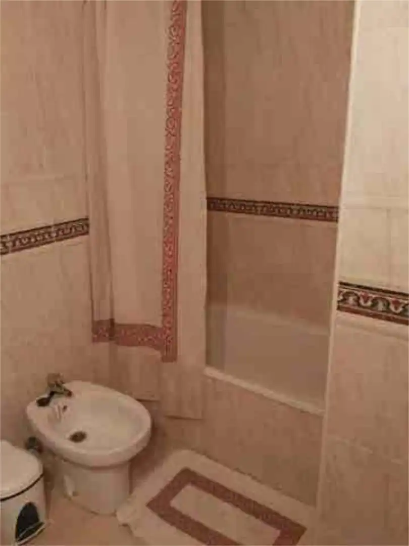 Wohnung zur Miete in Coto Badezimmer von Wohnung zur Miete in Almonte mit Terrasse, Abstellraum und Möbliert