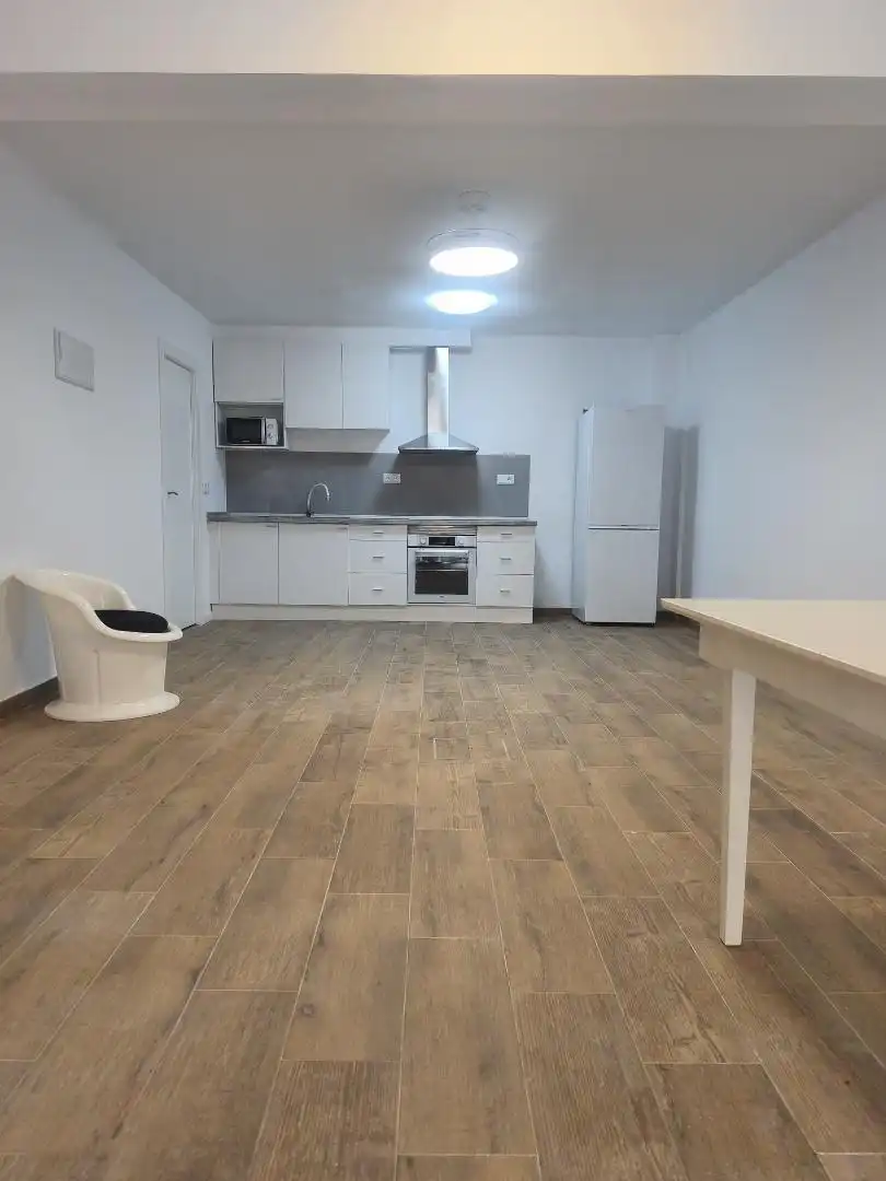 Flat for rent in Carrer Lope de Vega, 22, Pont Nou - Corazón de Jesús Kitchen of Flat for rent in Elche / Elx with Furnished, Oven and Washing machine