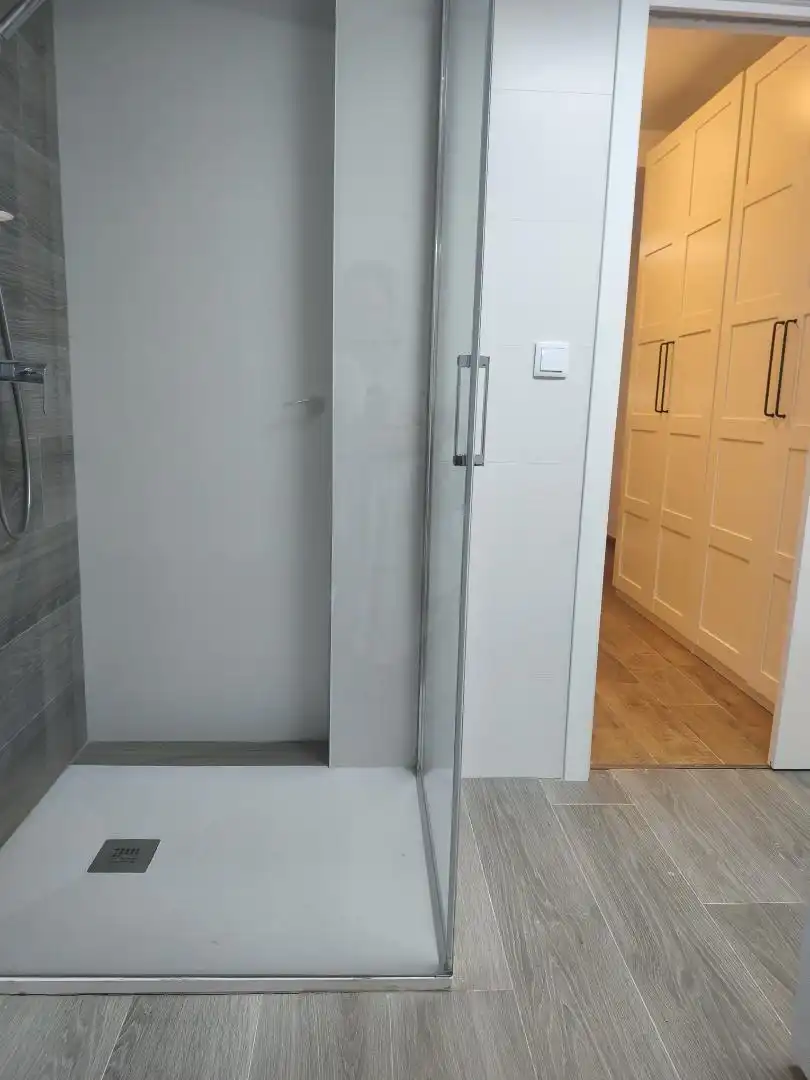 Flat for rent in Carrer Lope de Vega, 22, Pont Nou - Corazón de Jesús Bathroom of Flat for rent in Elche / Elx with Furnished, Oven and Washing machine
