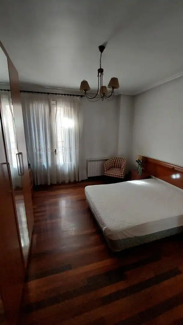 Habitación de Piso en venta en Tolosa con Balcón
