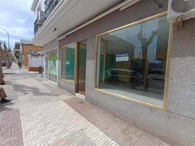 Local comercial en Alquiler en Carretera de Sevilla - Los Montitos