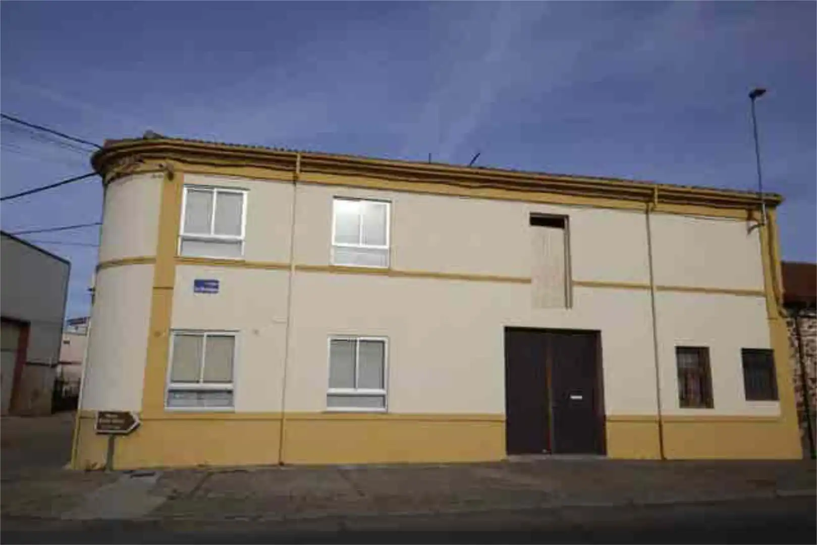 Vista exterior de Casa o chalet en venta en Soto de la Vega con Trastero y Amueblado