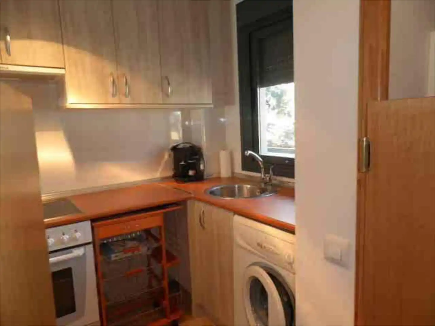 Kitchen of Flat for sale in  Zaragoza Capital  with Heating, Terrace and Storage room