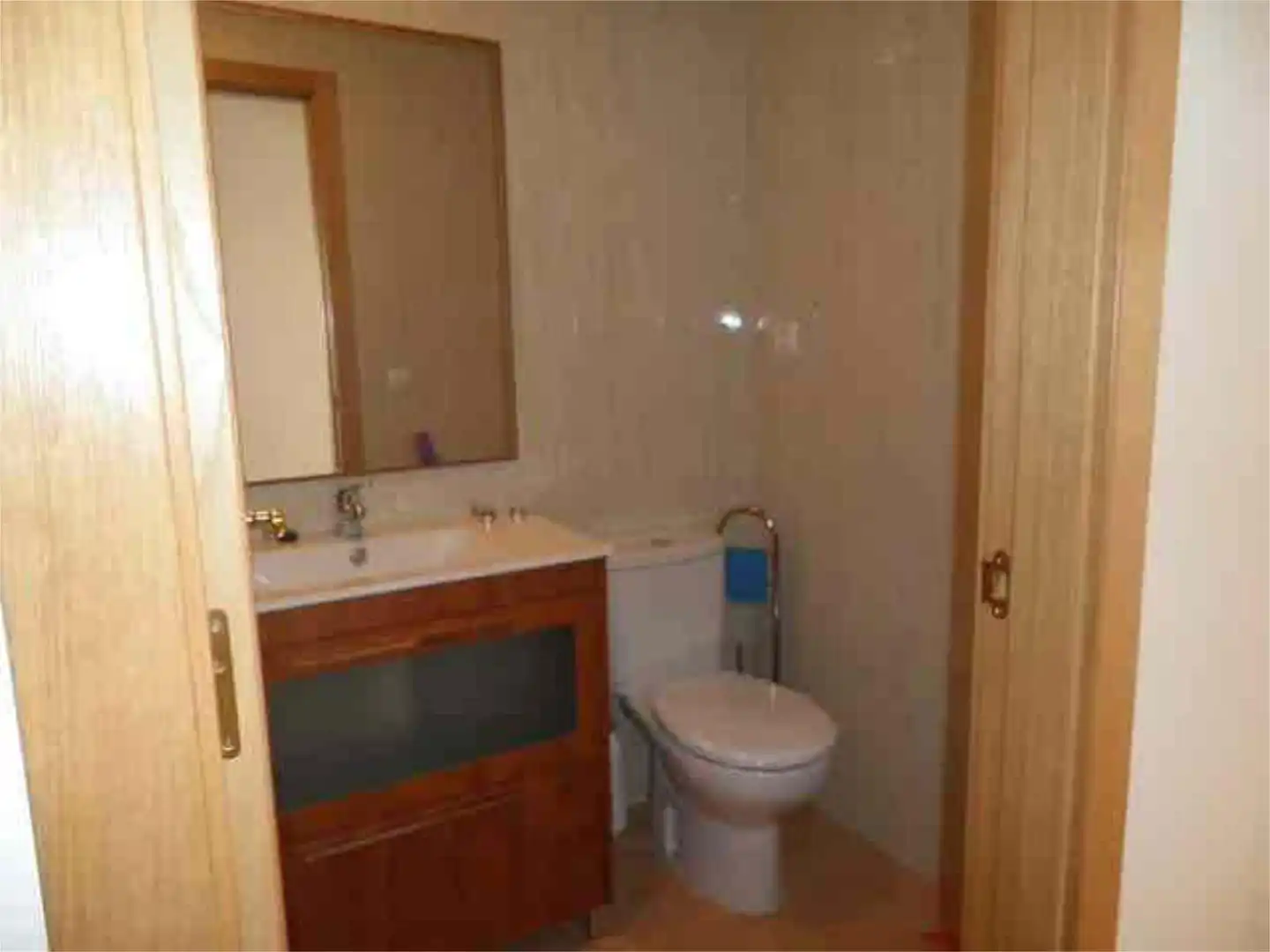 Flat for sale in Casetas - Villarrapa Bathroom of Flat for sale in Zaragoza Capital with Terrace and Swimming Pool