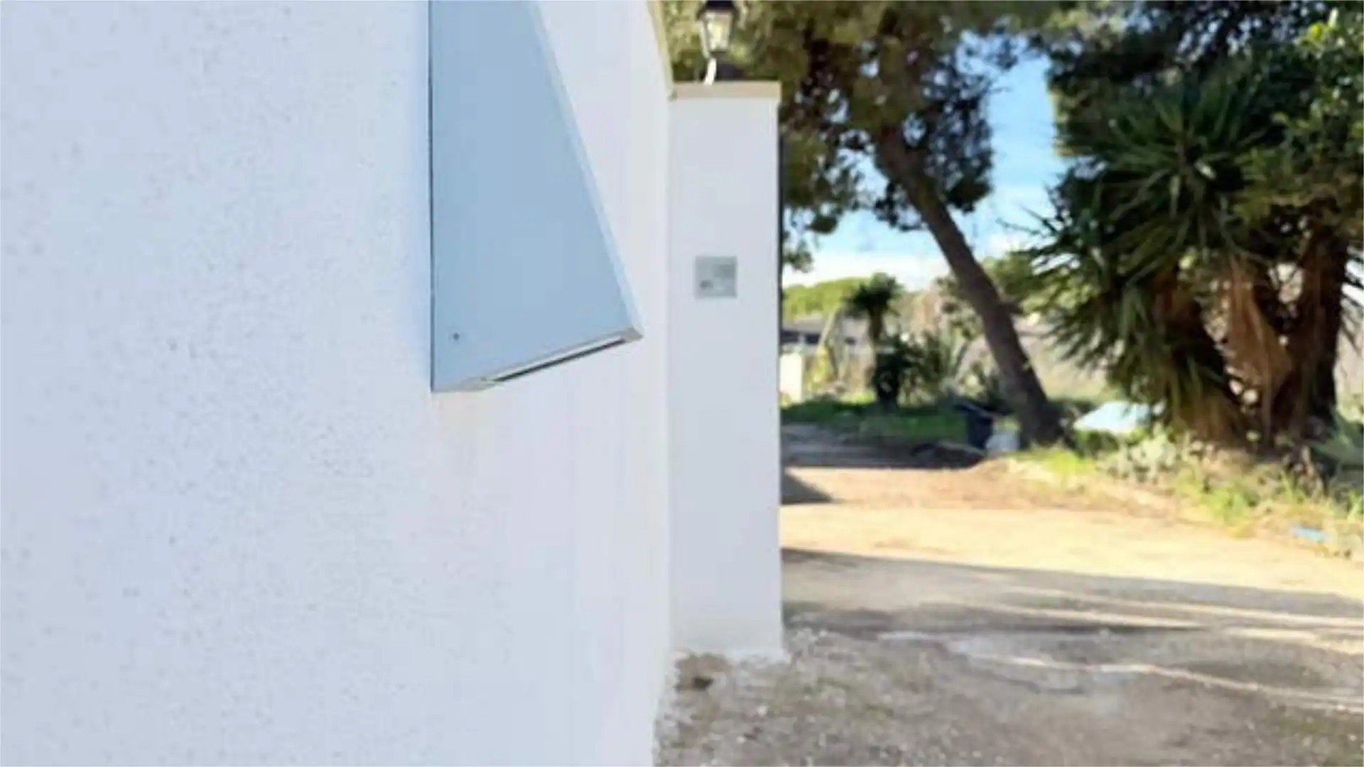 Casa adosada en venta en Torrellano Vista exterior de Casa adosada en venta en Elche / Elx con Jardín privado, Terraza y Trastero