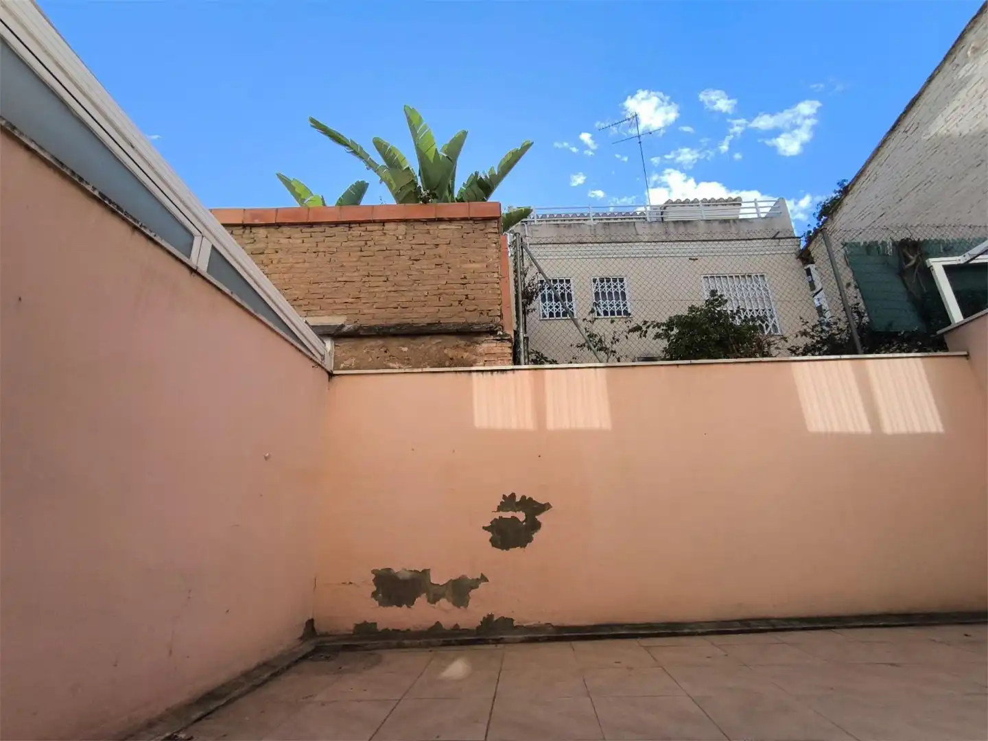 Vista exterior de Dúplex en venta en Valencia con Aire acondicionado, Calefacción y Terraza
