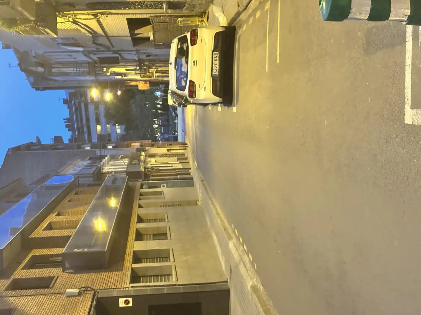 Parkplatz von Garage zur Miete in Manresa