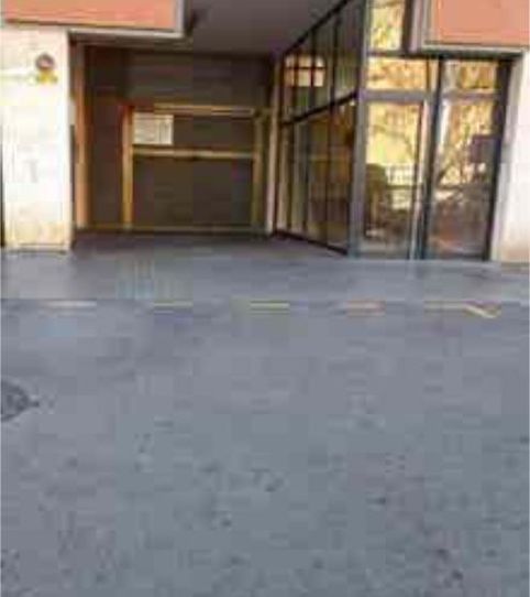 Foto 2 de Garatge de lloguer a Les Planes, L'Hospitalet de Llobregat