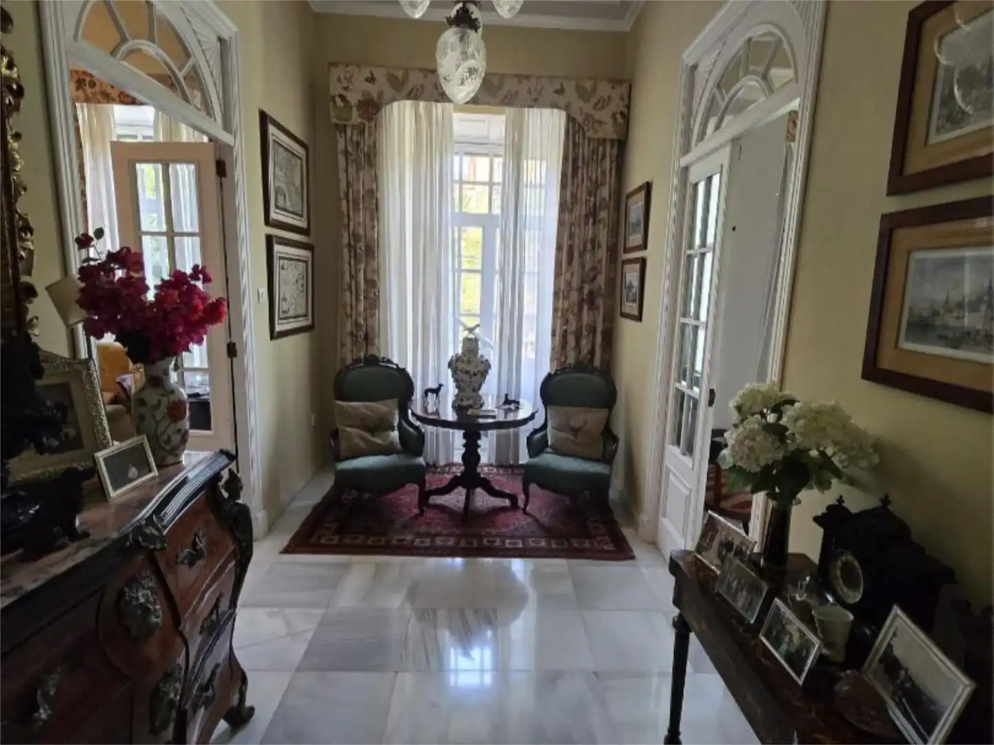 Piso en venta en Algeciras con Aire acondicionado, Calefacción y Jardín privado