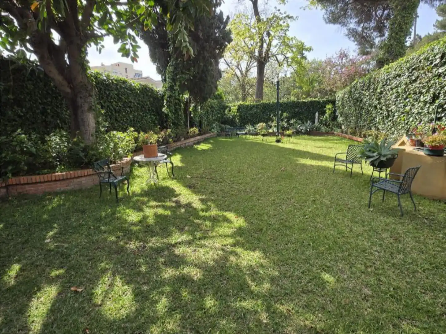 Jardín de Piso en venta en Algeciras con Aire acondicionado, Calefacción y Jardín privado