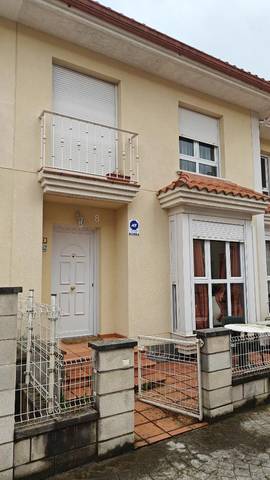 Casa adosada en Alquiler en Calle Pomaluengo, 26A en Castañeda