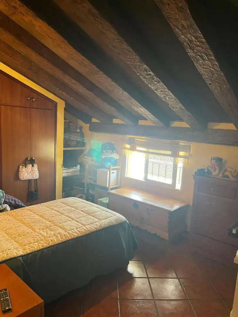 Houses for sale in Poligono Industrial Los Bermejales Vial 4, 32, Almedinilla Bedroom of Houses for sale in Almedinilla with Air Conditioner, Heating and Private garden