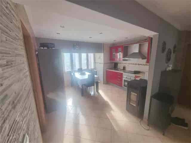 Piso en Venta en Aller