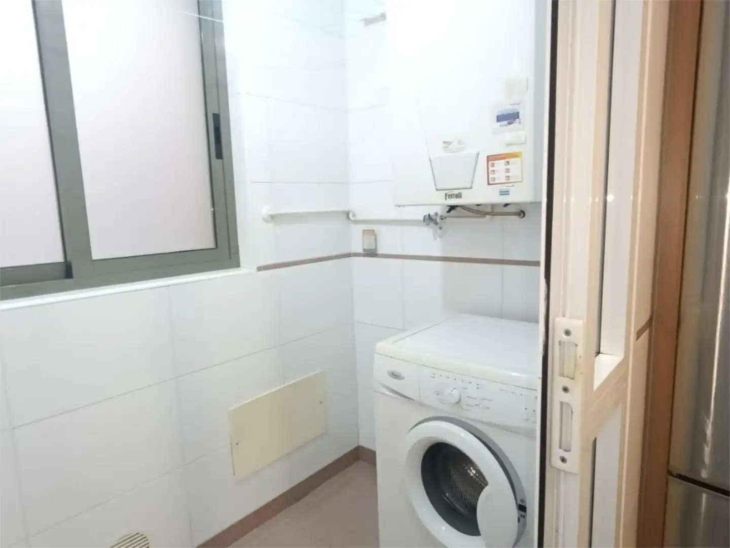 Badezimmer von Wohnung zum Verkauf in A Coruña Capital 