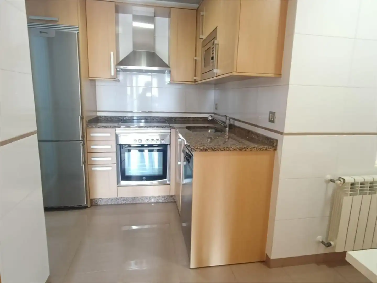 Küche von Wohnung zum Verkauf in A Coruña Capital 