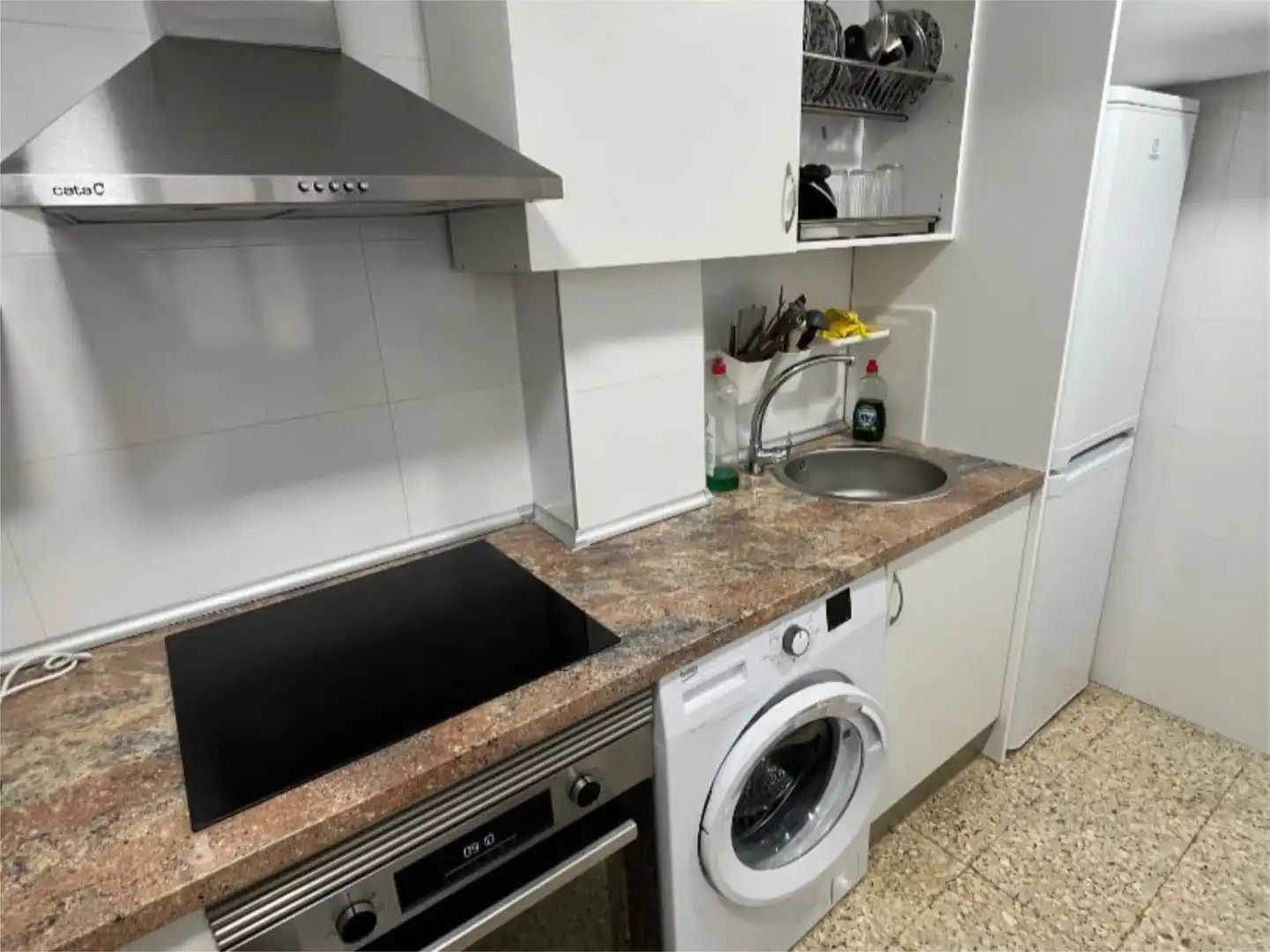 Flat for sale in Calle de Rodrigo Rebolledo, 39, Las Fuentes Kitchen of Flat for sale in Zaragoza with Air Conditioner, Storage room and Furnished