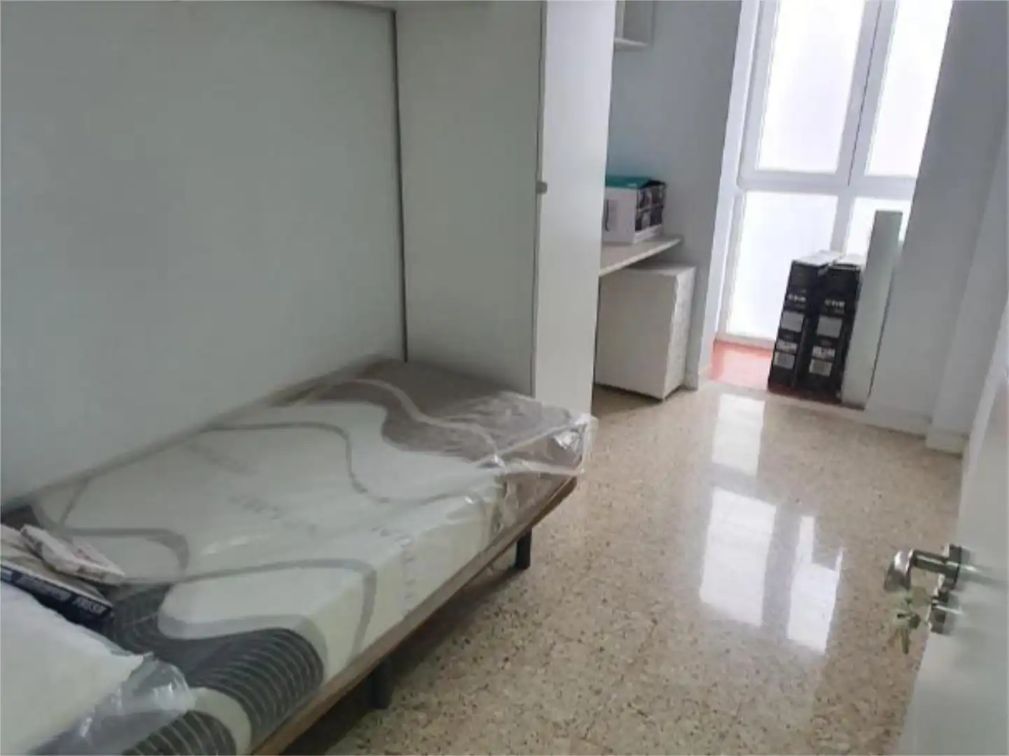 Flat for sale in Calle de Rodrigo Rebolledo, 39, Las Fuentes Bedroom of Flat for sale in Zaragoza with Air Conditioner, Storage room and Furnished