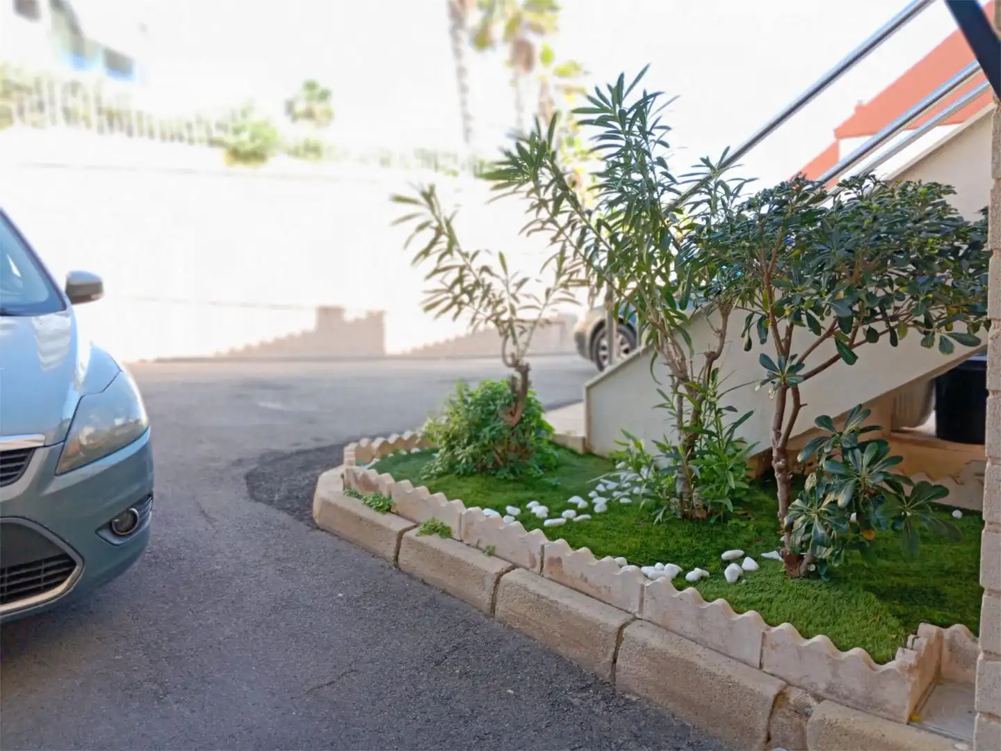 Einfamilien-Reihenhaus zum Verkauf in Calle de la Dorada, 6, Playa de San Juan - El Cabo de las Huertas Außenansicht von Einfamilien-Reihenhaus zum Verkauf in Alicante / Alacant mit Terrasse, Schwimmbad und Balkon