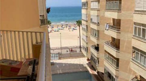 Foto 2 de Piso de alquiler en Centro Histórico, Cádiz Capital