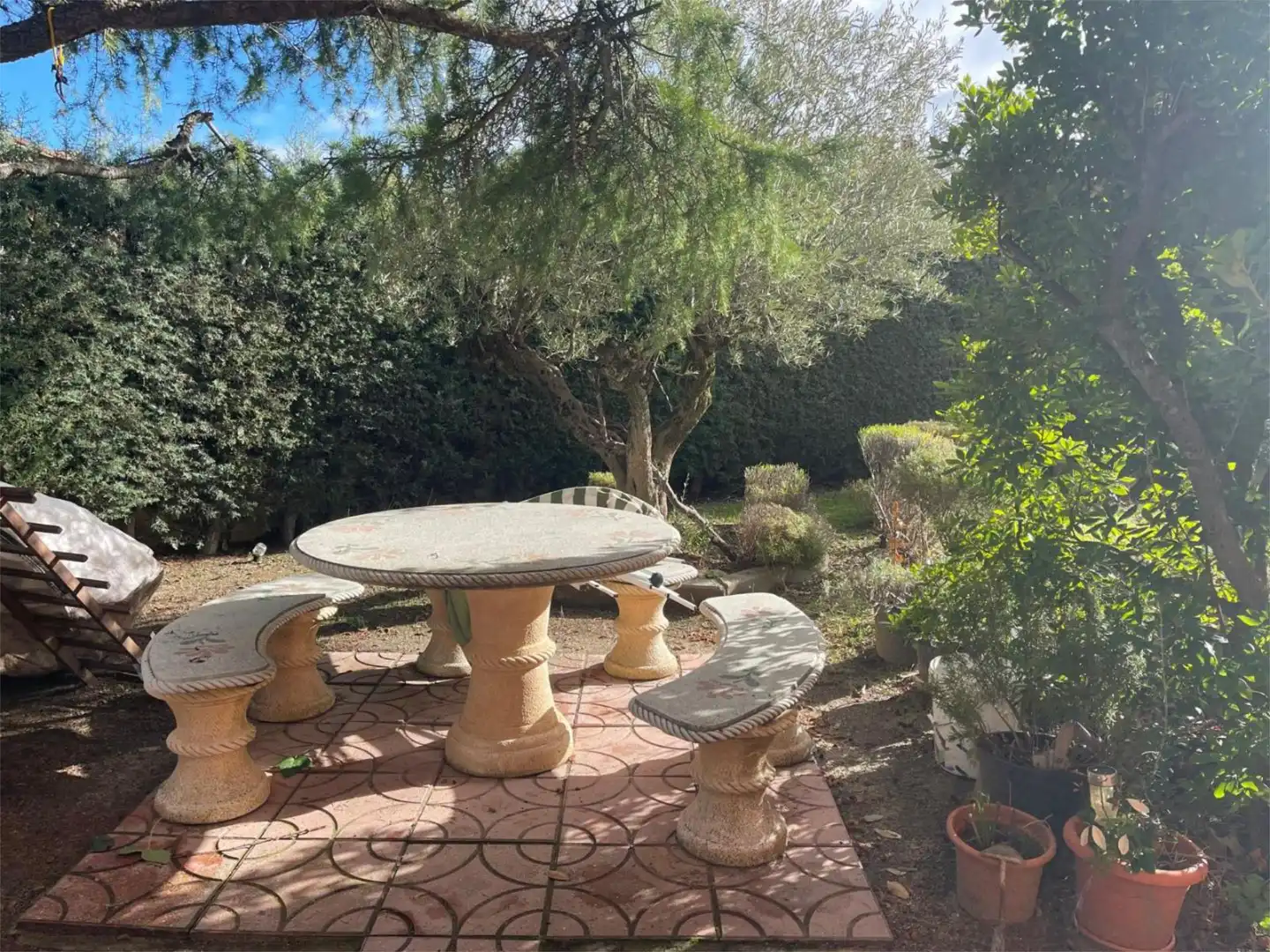 Jardín de Piso en venta en Los Molinos con Jardín privado y Amueblado