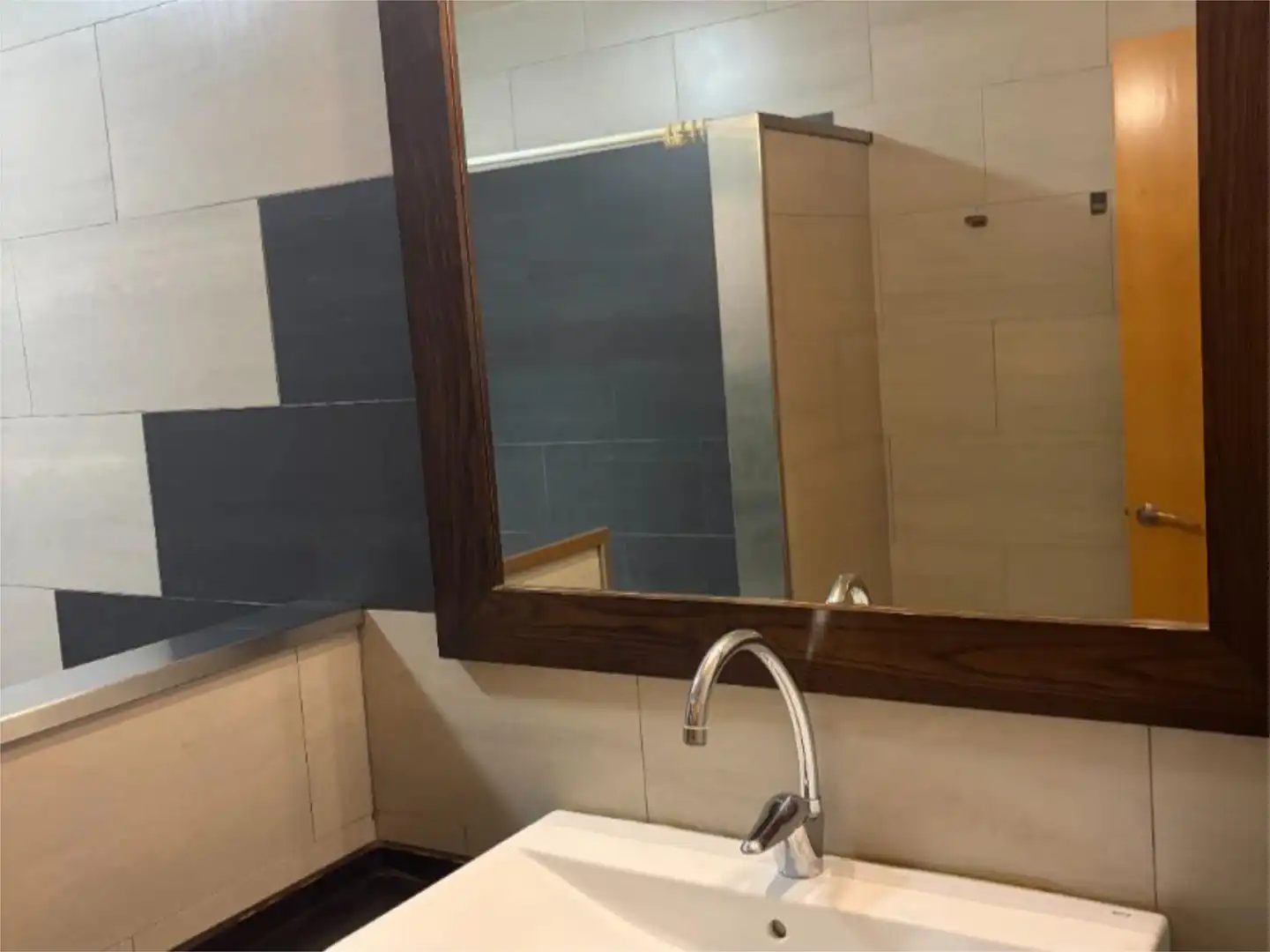 Piso en venta en Carrer D'en Manelic, 30, Sant Fruitós de Bages Baño de Piso en venta en Sant Fruitós de Bages con Terraza