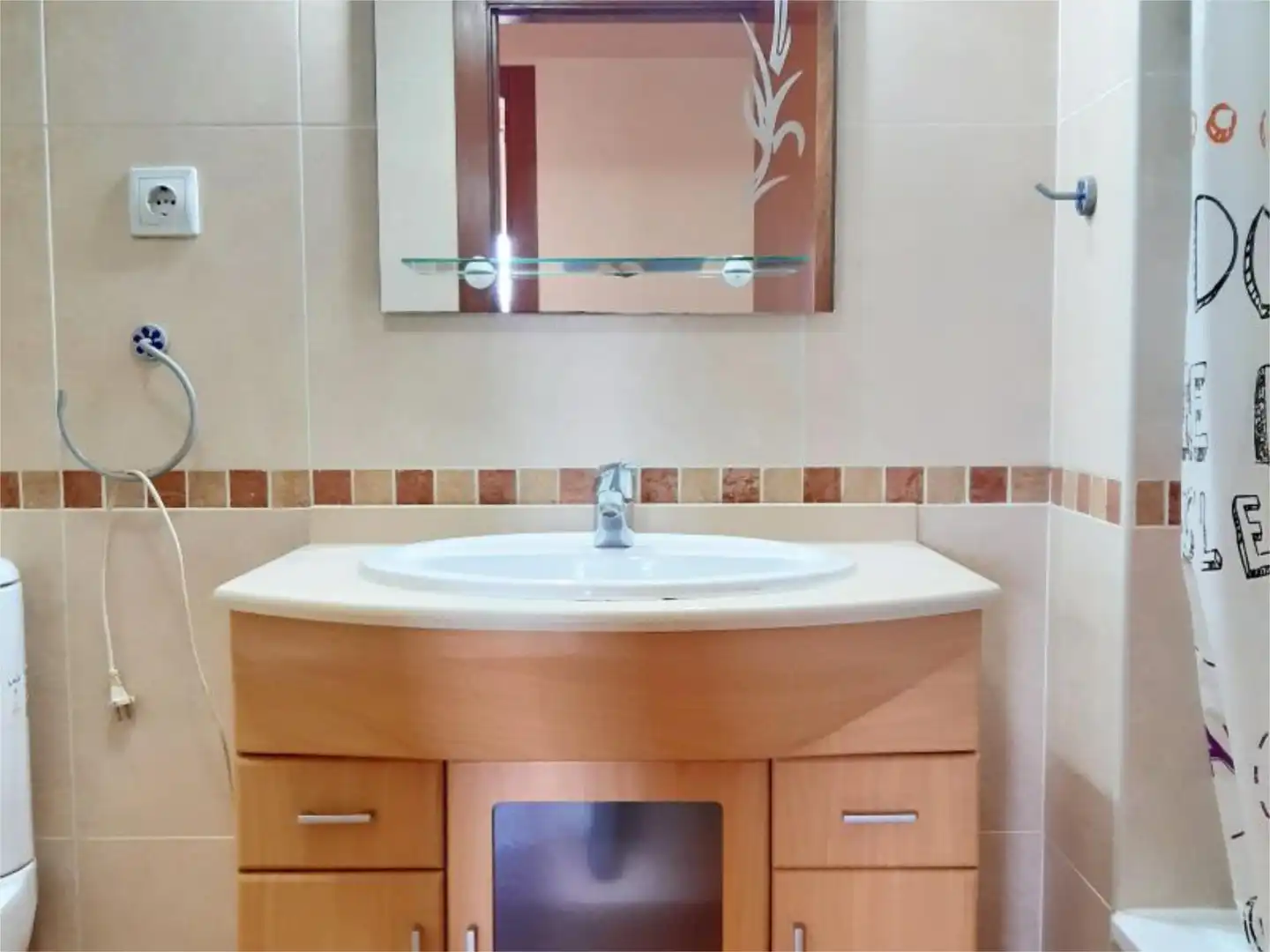 Flat for sale in Calle la Beltraneja, 99, El Ingenio Bathroom of Flat for sale in Almería Capital with Air Conditioner and Balcony