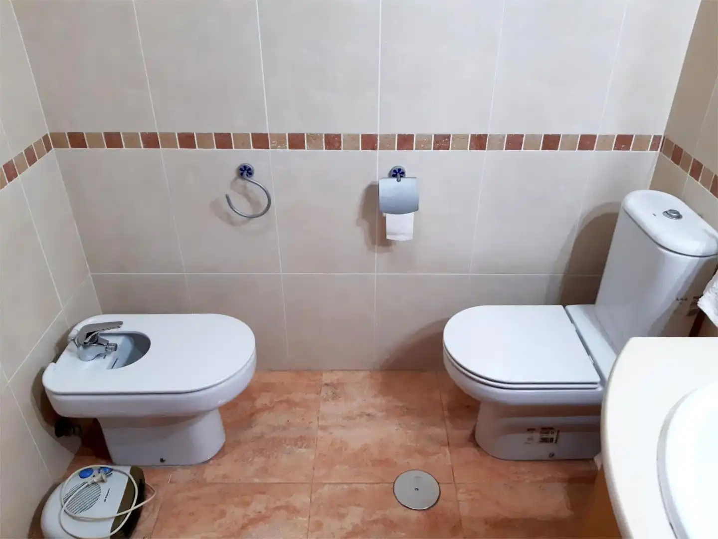 Flat for sale in Calle la Beltraneja, 99, El Ingenio Bathroom of Flat for sale in Almería Capital with Air Conditioner and Balcony