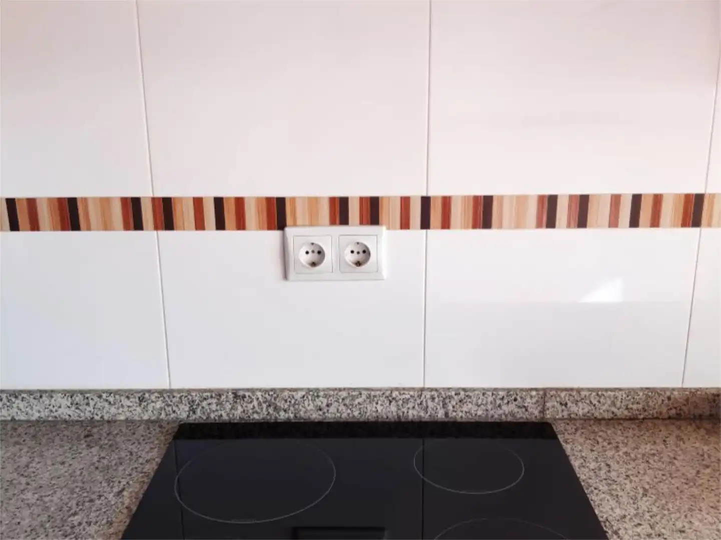 Flat for sale in Calle la Beltraneja, 99, El Ingenio Kitchen of Flat for sale in Almería Capital with Air Conditioner and Balcony
