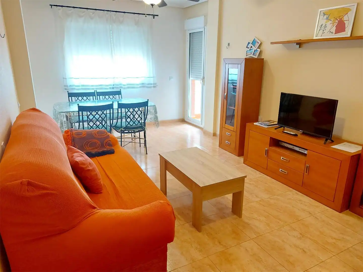 Flat for sale in Calle la Beltraneja, 99, El Ingenio Living room of Flat for sale in Almería Capital with Air Conditioner and Balcony