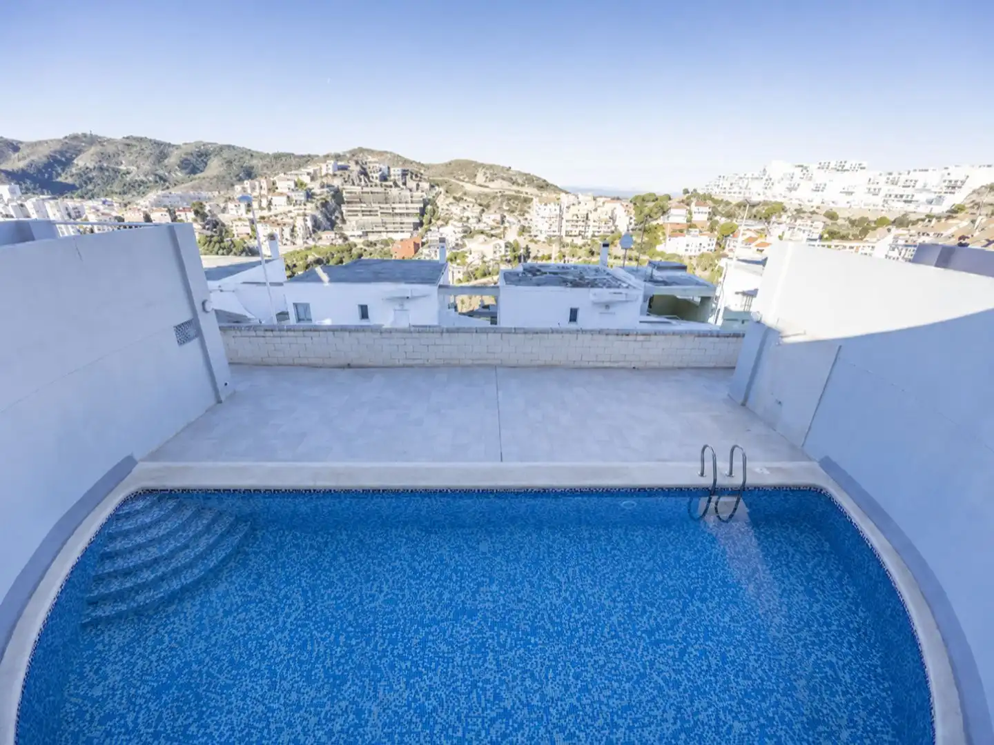 Piso en venta en de la Serra Mariola, 57, El Faro Piscina de Piso en venta en Cullera con Aire acondicionado, Calefacción y Terraza