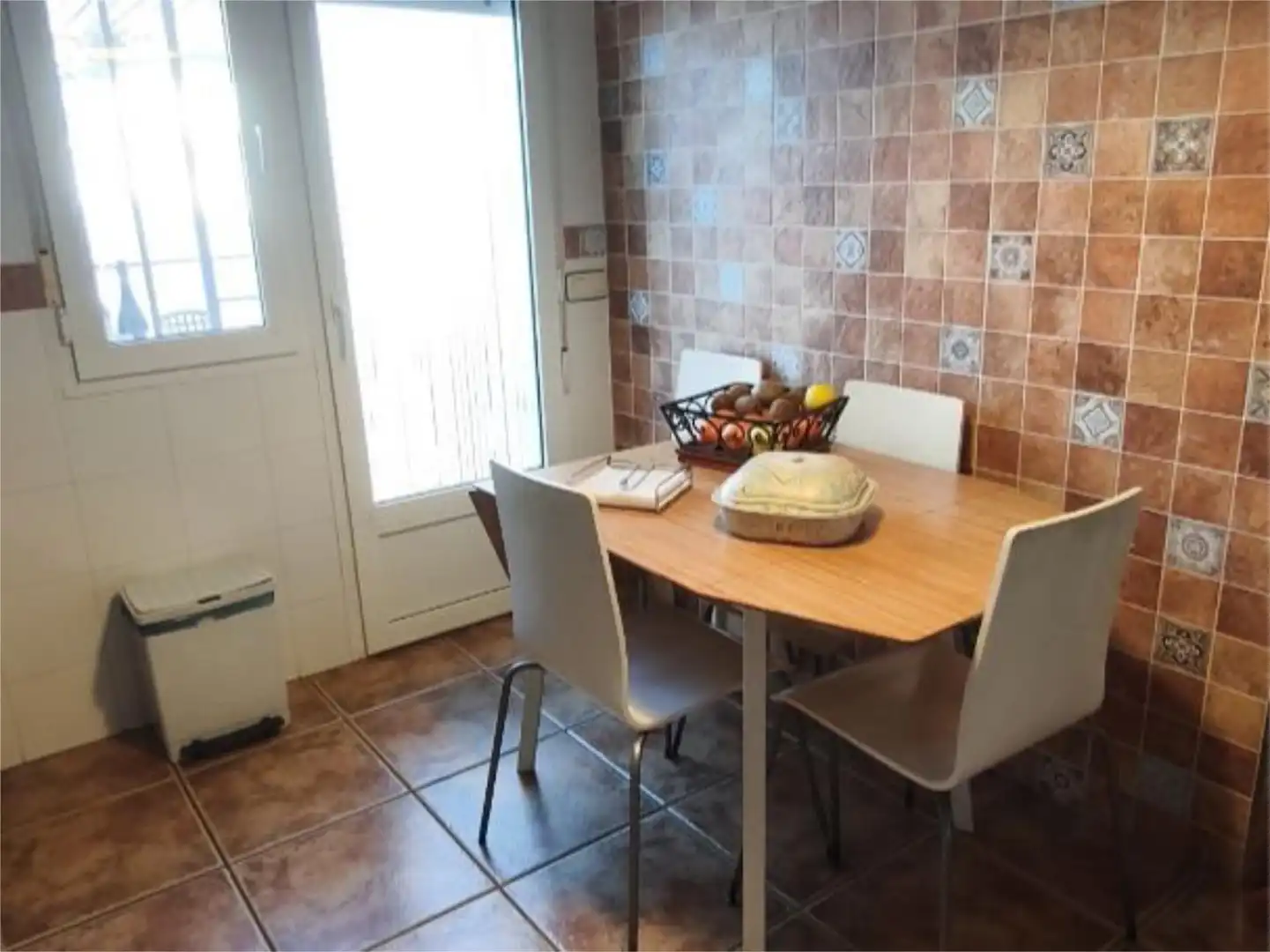 Cocina de Piso en venta en Cedillo del Condado con Aire acondicionado, Calefacción y Jardín privado