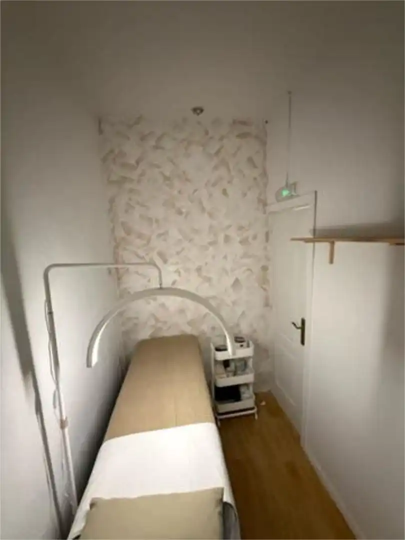 Bedroom of Office for rent in Madrid