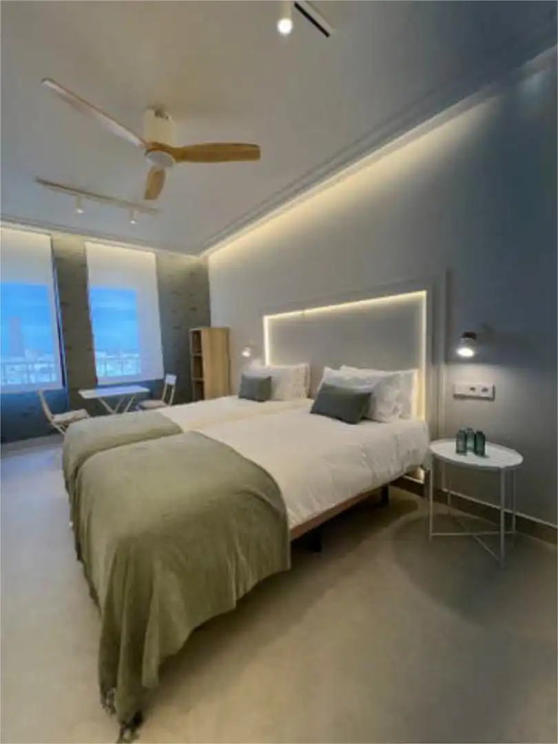 Schlafzimmer von Loft zur Miete in  Sevilla Capital mit Möbliert