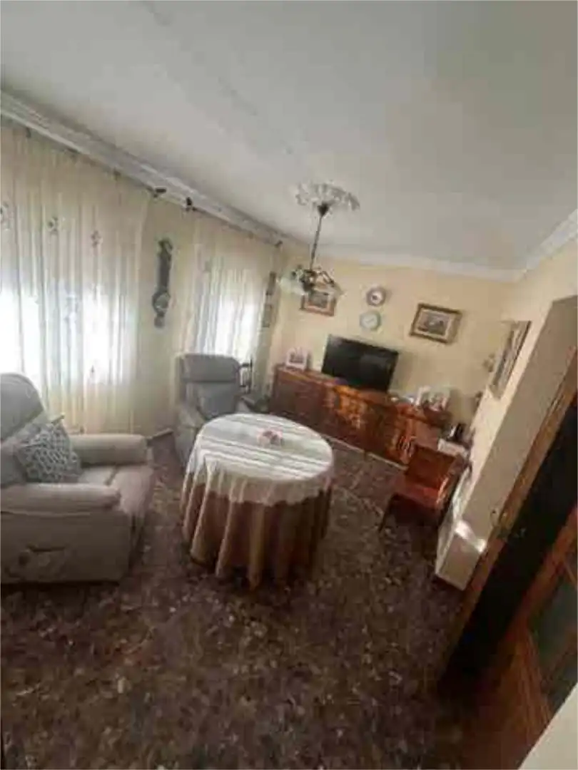 Piso en venta en Fuentemora Sala de estar de Piso en venta en Antequera con Terraza, Trastero y Amueblado