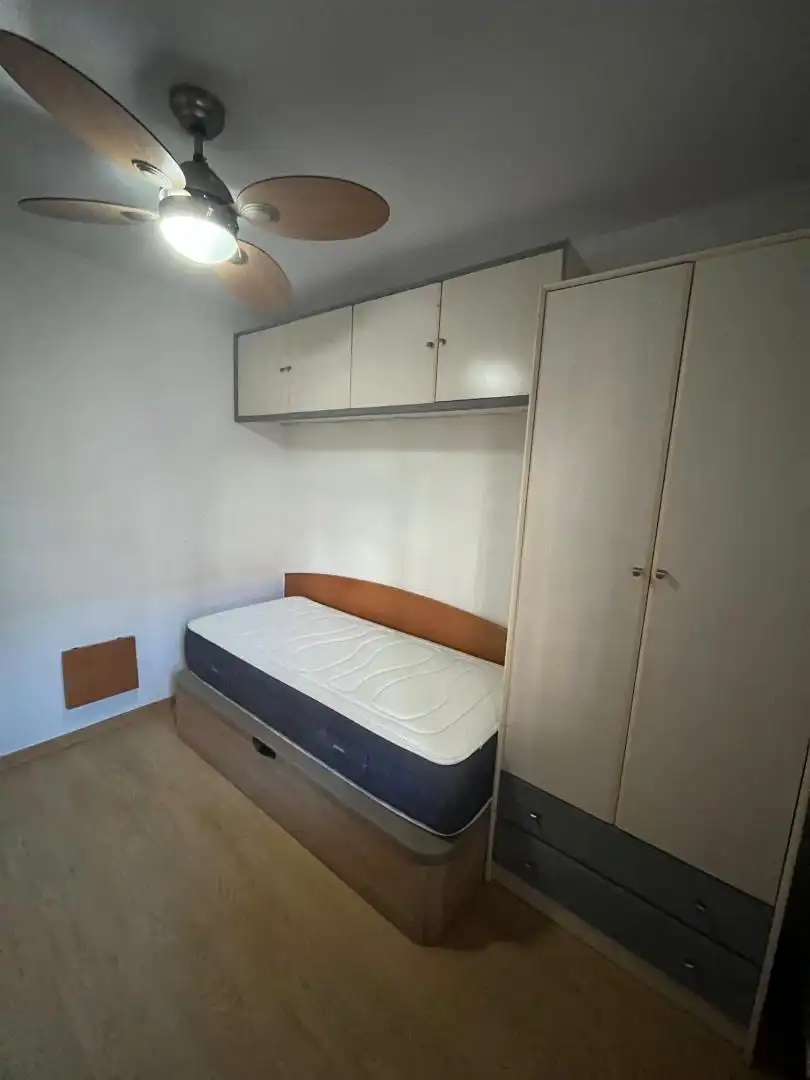 Room in Avenida de Madrid, 19, Veredillas