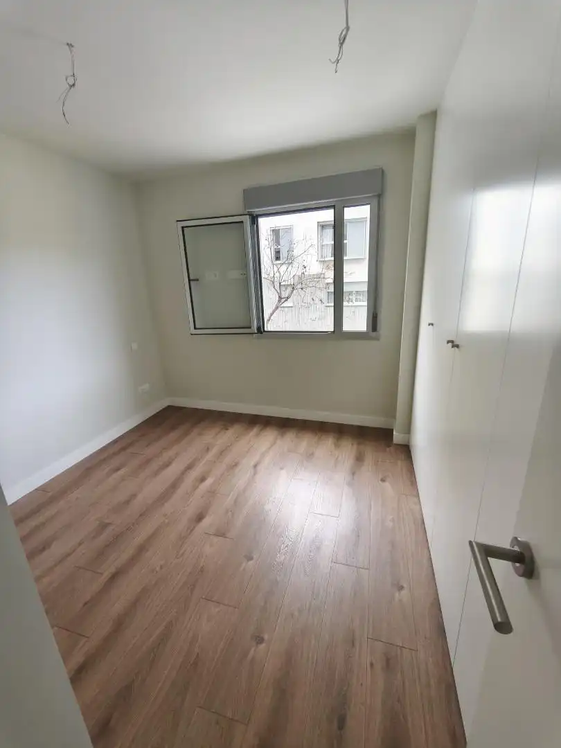 Piso en venta en Calle Cocotero, 14, Siete Palmas Habitación de Piso en venta en Las Palmas de Gran Canaria con Piscina