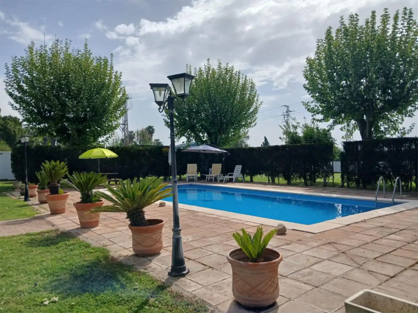 Houses for sale in Cortijo el Rubio, 14, El Higuerón Swimming pool of Houses for sale in Córdoba with Air Conditioner, Heating and Private garden