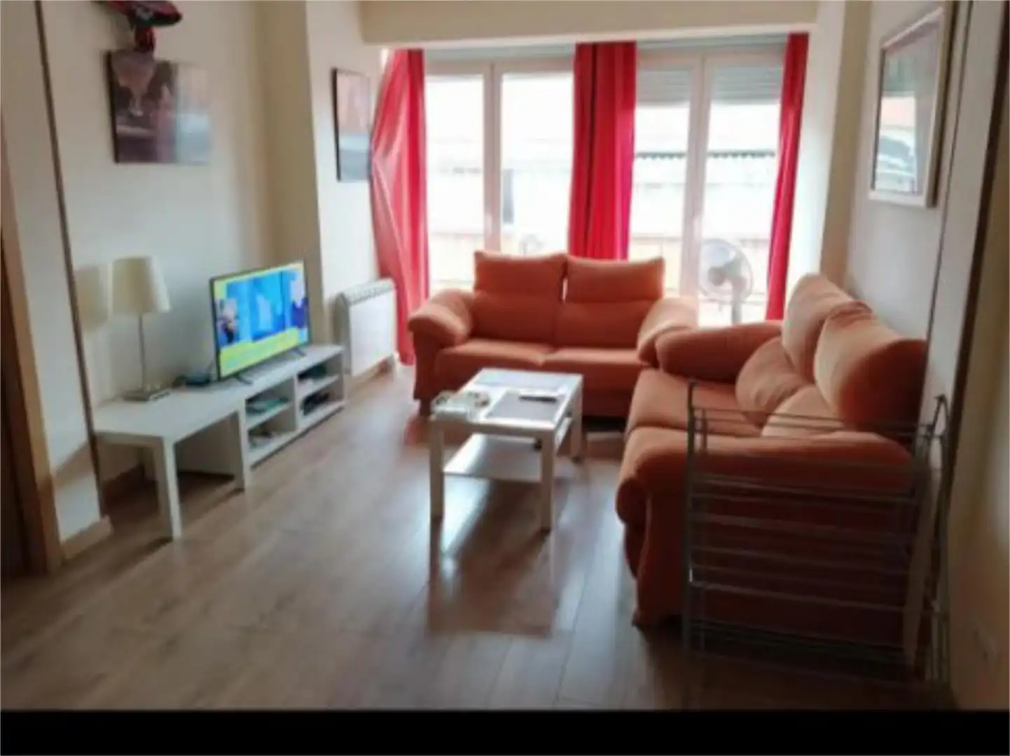 Sala de estar de Piso para compartir en  Madrid Capital con Calefacción, Amueblado y Videoportero