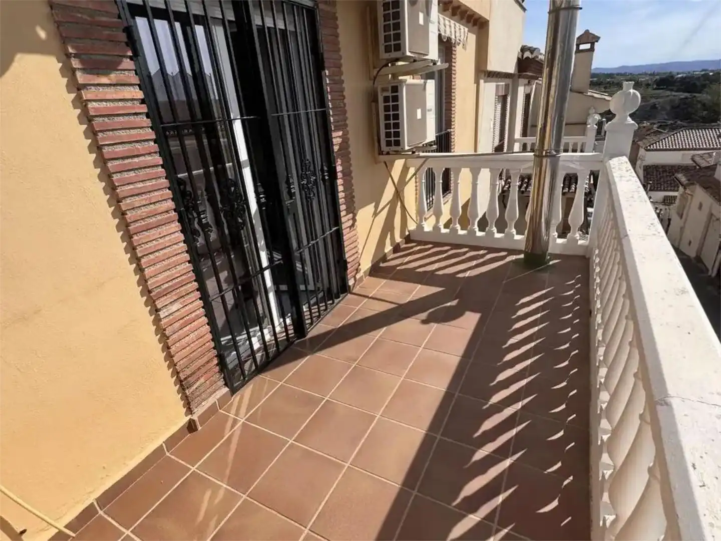 Casa adosada en venda a Velazquez, 5, Cájar Terrassa de Casa adosada en venda en Cájar amb Aire condicionat, Terrassa i Balcó