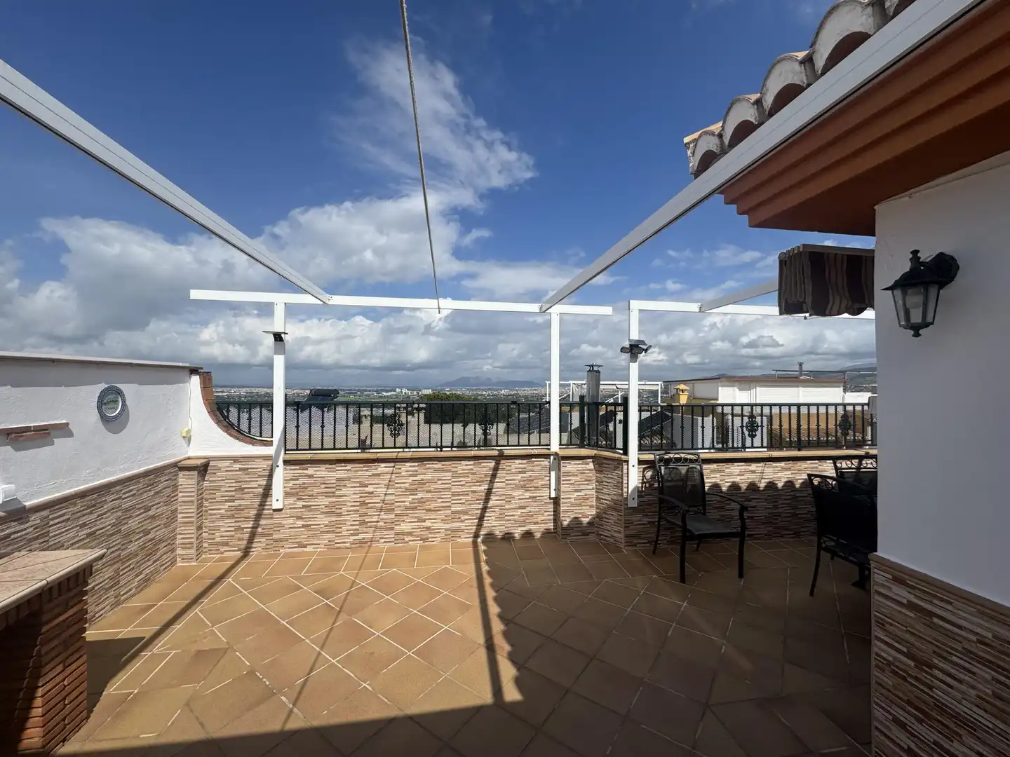 Casa adosada en venda a Velazquez, 5, Cájar Terrassa de Casa adosada en venda en Cájar amb Aire condicionat, Terrassa i Balcó