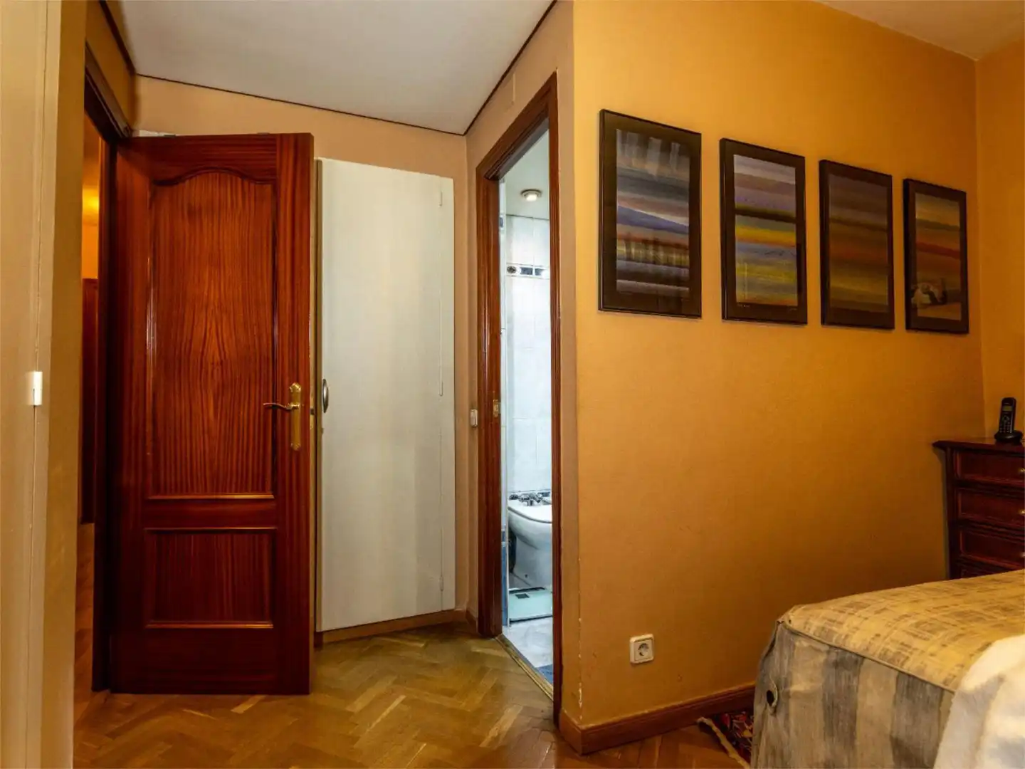 Flat for sale in  Madrid Capital  with Air Conditioner and Balcony