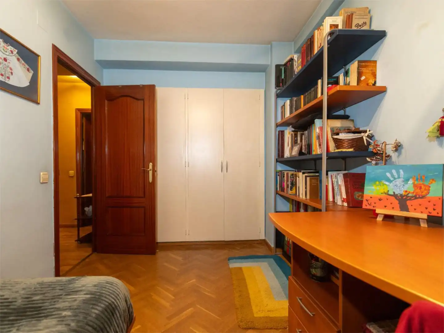 Bedroom of Flat for sale in  Madrid Capital  with Air Conditioner and Balcony