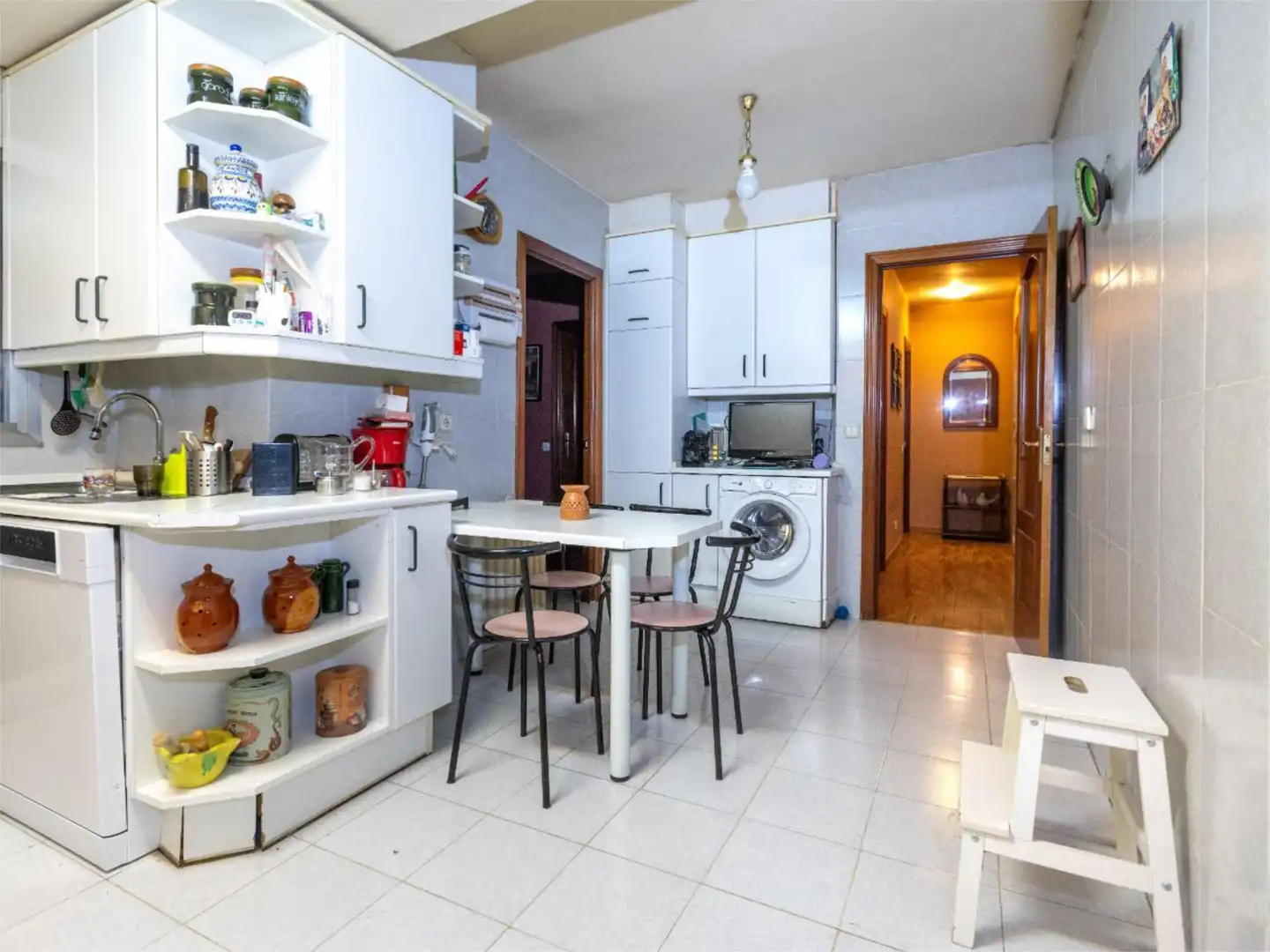 Kitchen of Flat for sale in  Madrid Capital  with Air Conditioner and Balcony