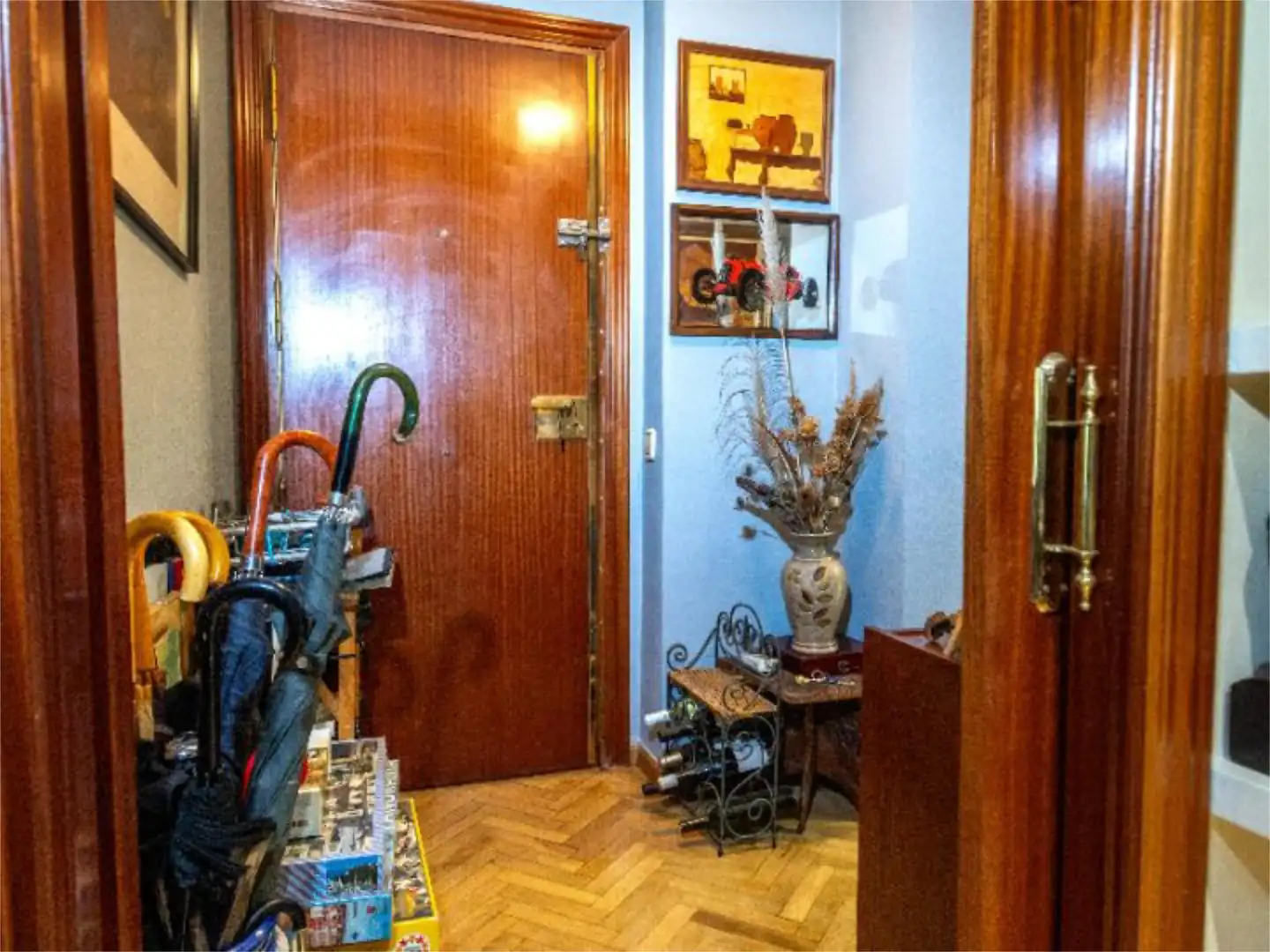 Flat for sale in  Madrid Capital  with Air Conditioner and Balcony
