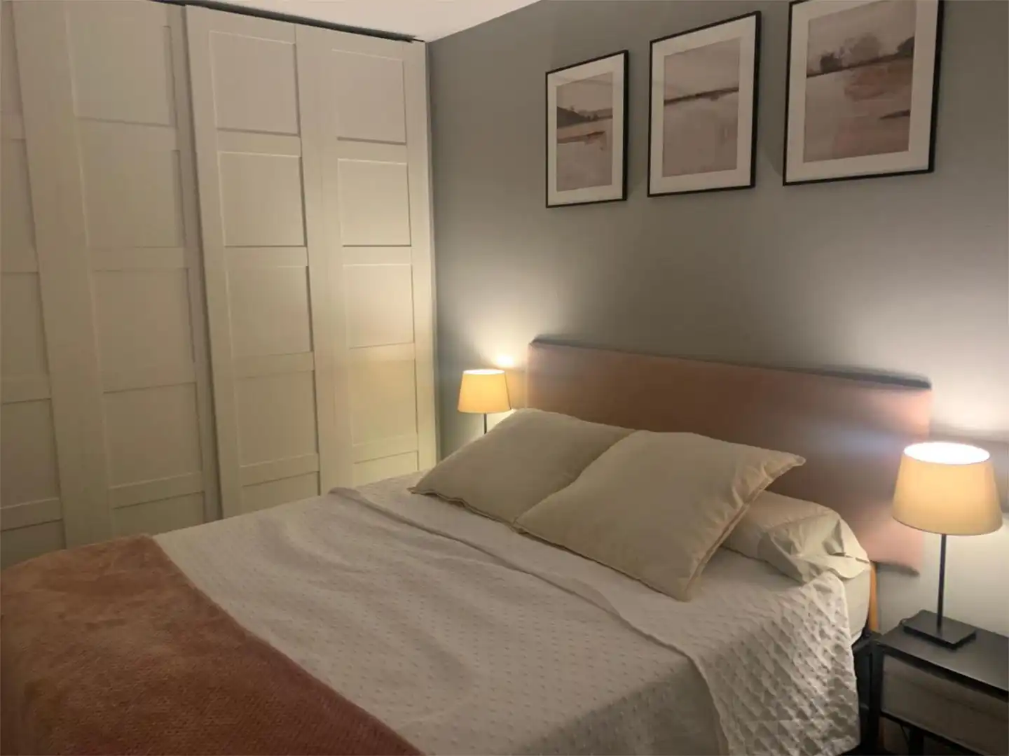 Dormitori de Àtic de lloguer en Oviedo  amb Calefacció, Jardí privat i Terrassa