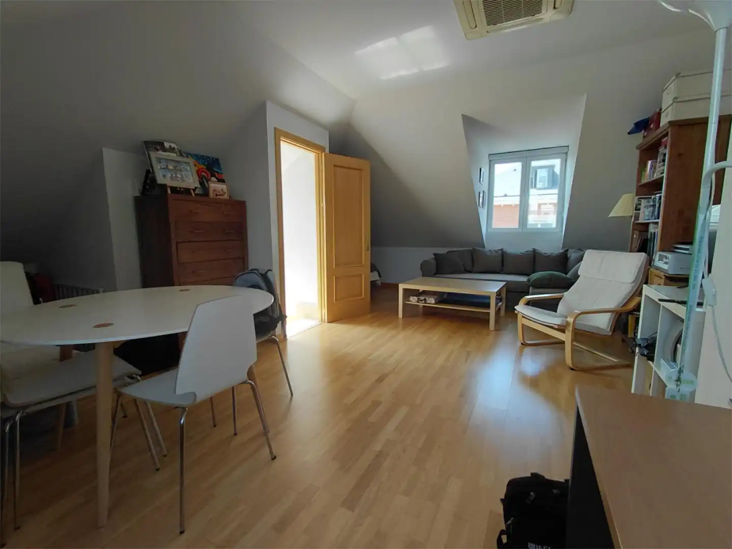 Casa o chalet en venta en Avenida de la Condesa de Chinchón, 3901, Sector B Habitación de Casa o chalet en venta en Boadilla del Monte con Aire acondicionado, Calefacción y Jardín privado